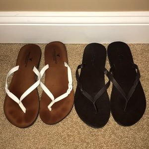 American Eagle Flip Flops - 2 Pairs
